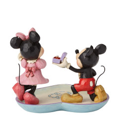 A Magical Moment (Mickey Proposing to Minnie Mouse Figurine) A Magical Moment (Mickey Proposing to Minnie Mouse Figurine)