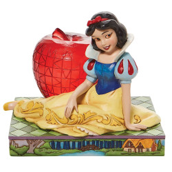 Snow White with Apple Figurine Snow White with Apple Figurine