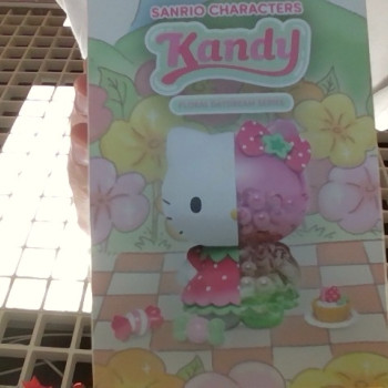 Mighty Jaxx Kandy Sanrio Floral Daydream Series