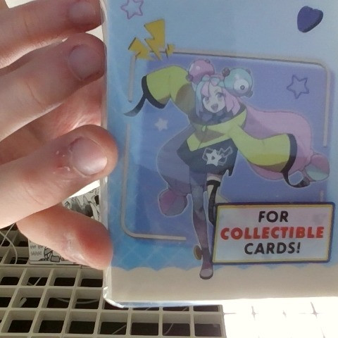Ultra Pro Full-View Deck Box